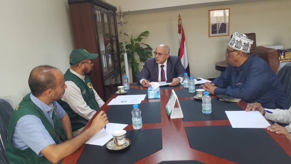 الوزير فتح يثمن جهود مركز الملك سلمان المستمرة في إغاثة الشعب اليمني