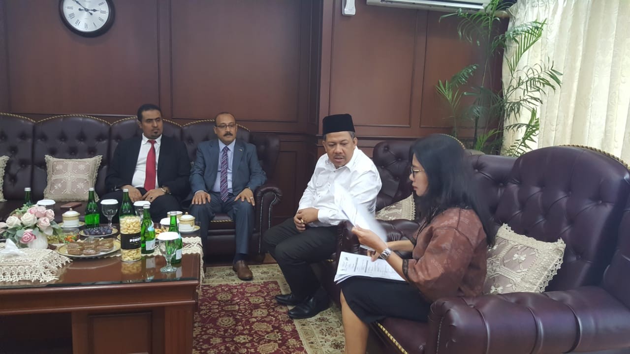 السفير الشميري يلتقي مسؤول اندونيسي والأخير يؤكد وقوف بلاده مع الحكومة الشرعية