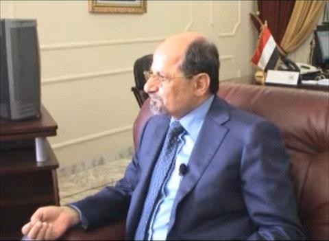 السفير الزنداني يلتقي الدكتور سليمان الدخيل والاخير يؤكد استعداد الخليج تنفيذ برامج لمواجهة الامراض الوبائية في #اليمن