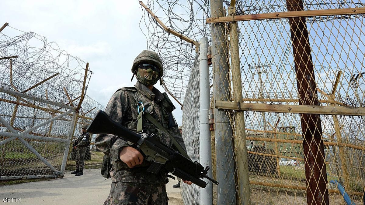  اصابة جندي كوري شمالي  في المنطقة المنزوعة السلاح بين الكوريتين