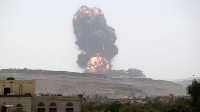 طيران التحالف العربي يدمر تعزيزات عسكرية للمليشيات جوار مصنع اسمنت البرح