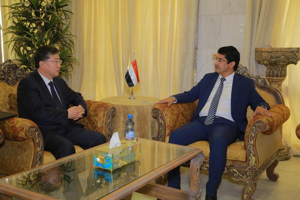وكيل وزارة الخارجية يلتقي سفير جمهورية كوريا الجنوبية لدى اليمن