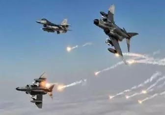الطيران الحربي يهاجم المليشيات الحوثية في صرواح وسقوط قتلى وجرحى