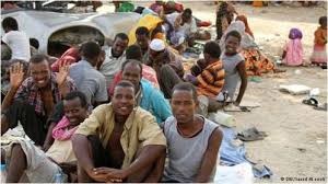 دفعة جديدة من الصوماليين يغادرون اليمن طوعاً