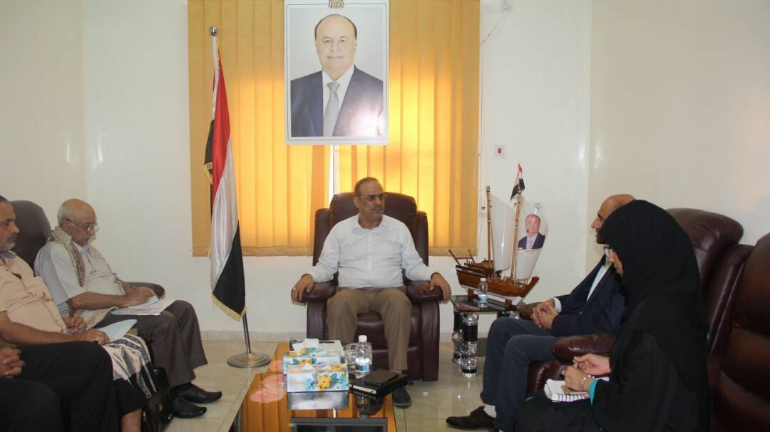 نائب رئيس الوزراء يلتقي رئيس بعثة منظمة نداء جنيف في اليمن