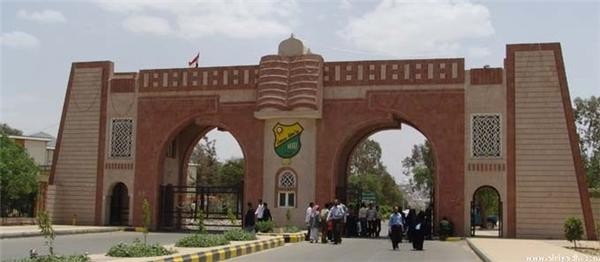 المليشيات تعتقل عدد من طلاب جامعة صنعاء