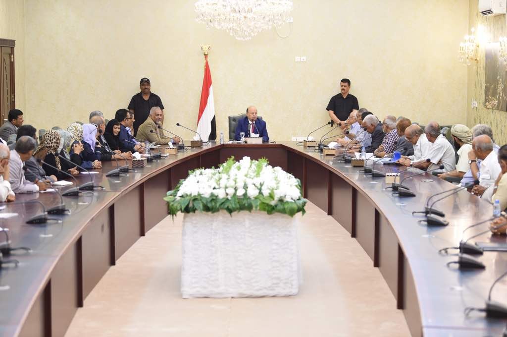 الرئيس هادي: عدن ستظل رمز المدنية وأيقونة التعايش والسلام