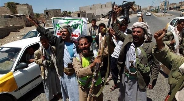 مليشيا الحوثي تجبر مدراء المديريات في صنعاء زيارة الساحل الغربي