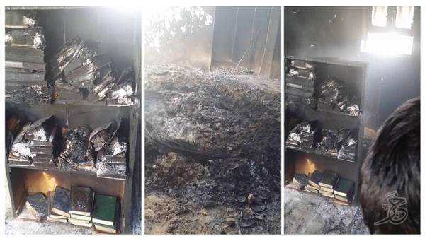 مليشيا الحوثي تحرق مسجداً في ذمار بسبب رفض الأهالي ترديد شعار "الصرخة" (صور)