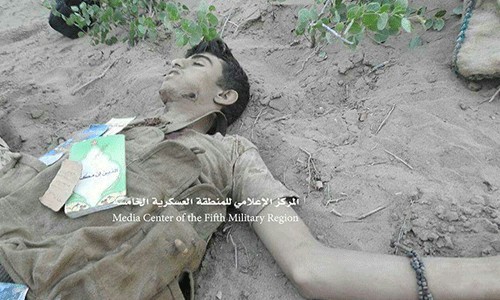"صور" الجيش الوطني ينشر صوراً لجثث المليشيات المترامية في صحراء ميدي