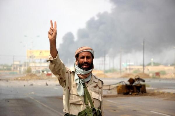 مجلة أمريكية: لن يتم الاستقرار في اليمن مالم يتم القضاء على وكلاء إيران "الحوثيين"