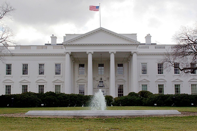 السلطات الامريكية تعتقل مواطناً حاول اقتحام البيت الأبيض