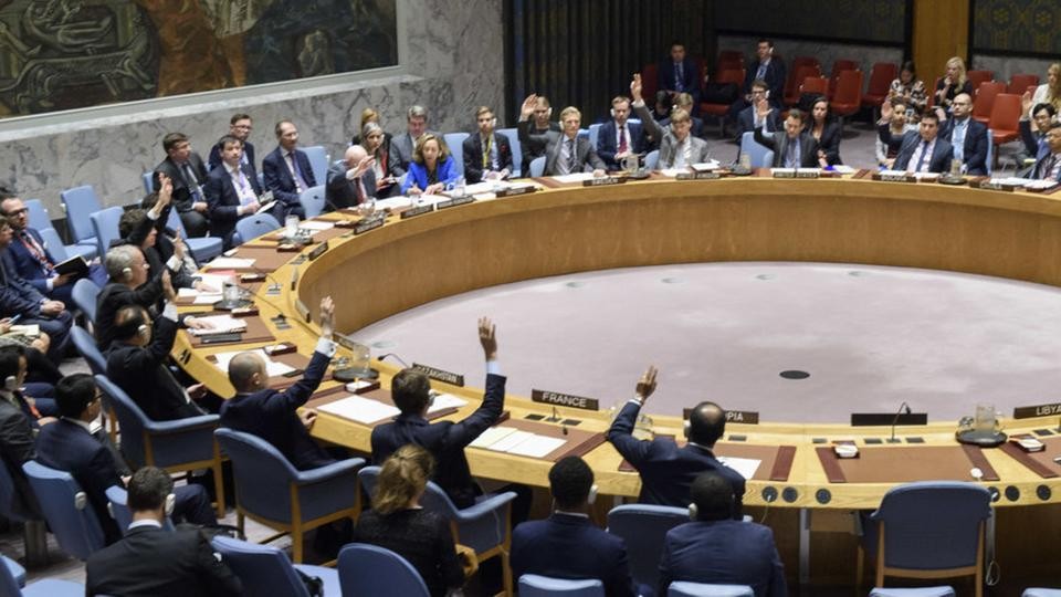 عاجل/ مجلس الأمن يصوت بالإجماع على نشر مراقبين في الحديدة