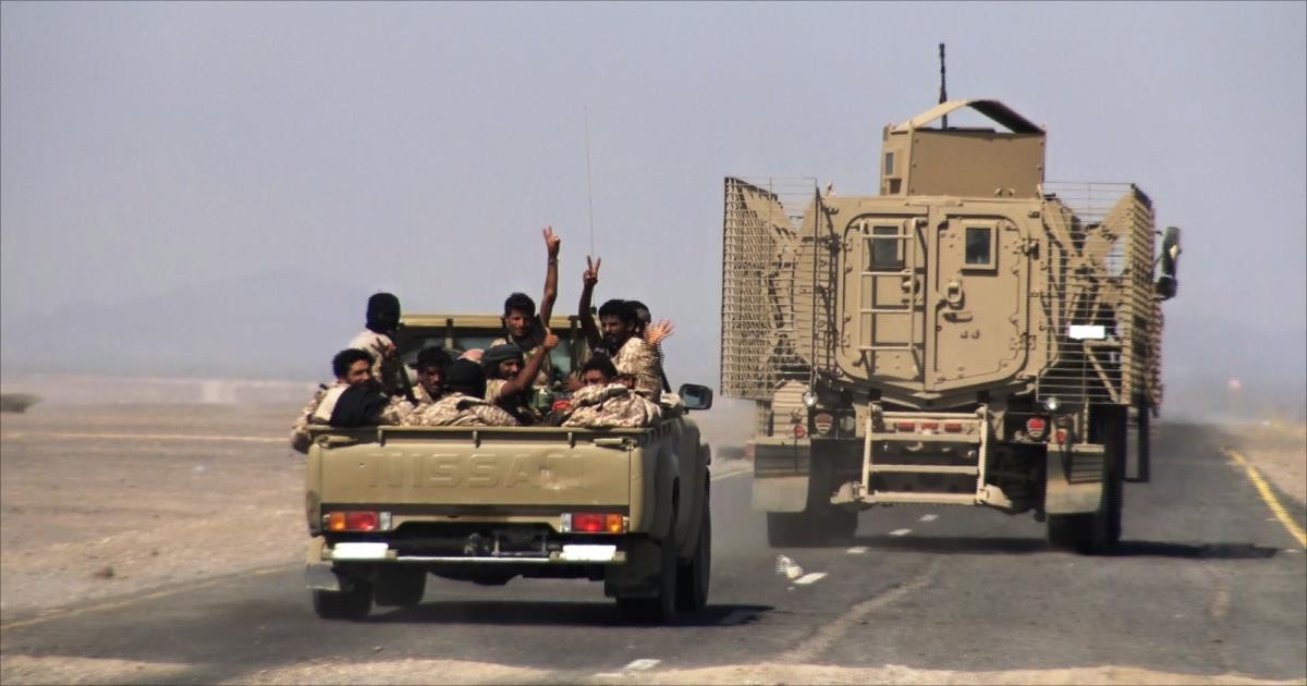 تعزيزات عسكرية تصل الى عدن مقدمة من التحالف العربي
