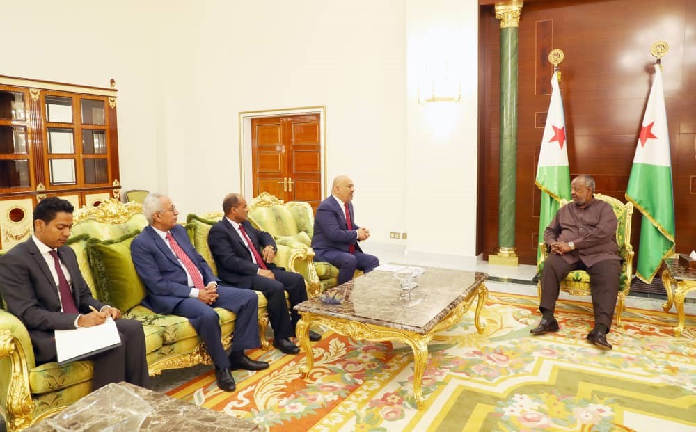 الرئيس الجيبوتي يؤكد ان بلاده كانت وستبقى دوماً إلى جانب اليمن