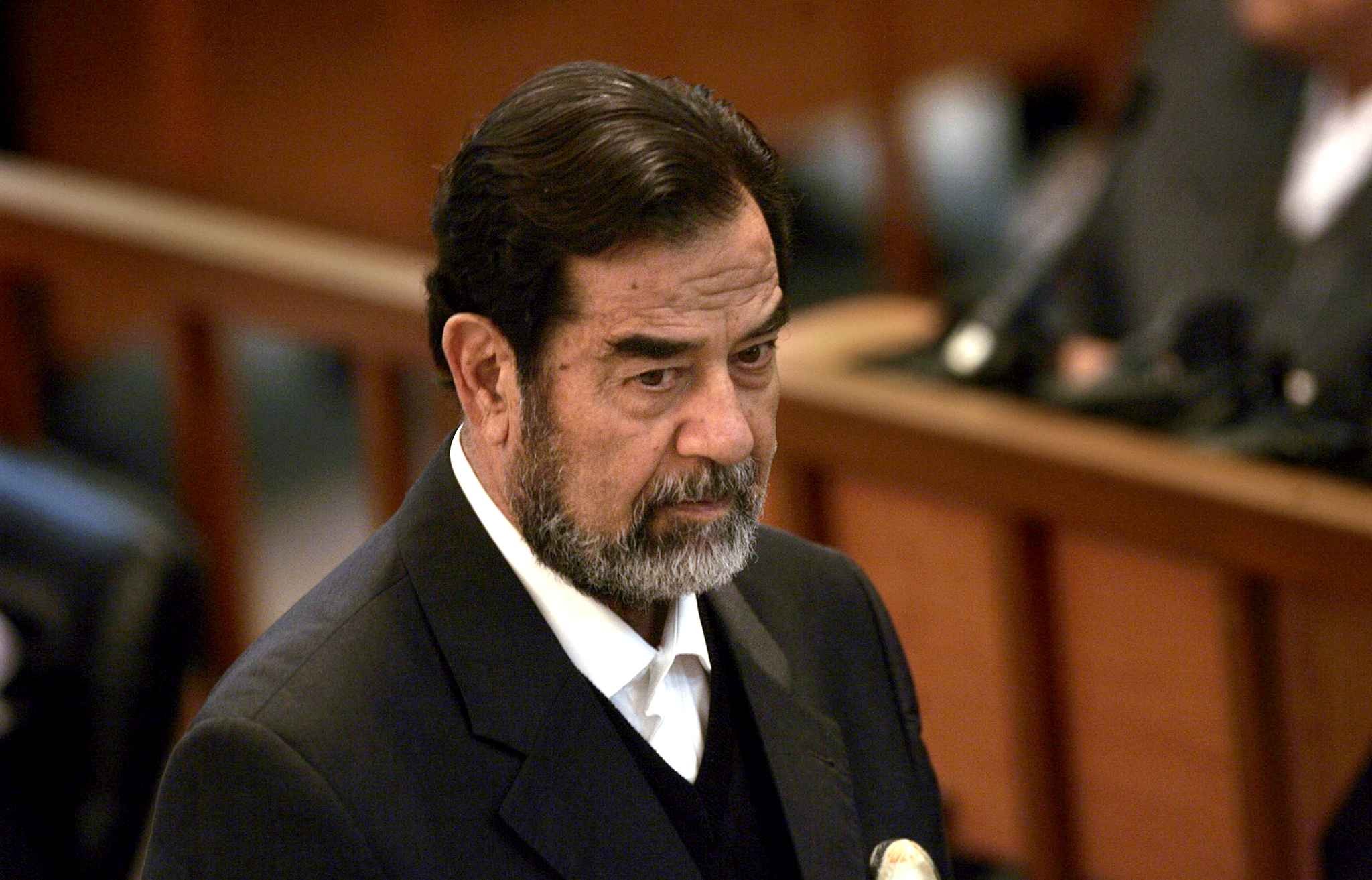 محامي صدام حسين يكشف القضايا الغامضة عن غزو الكويت وحياة صدام الأخيرة