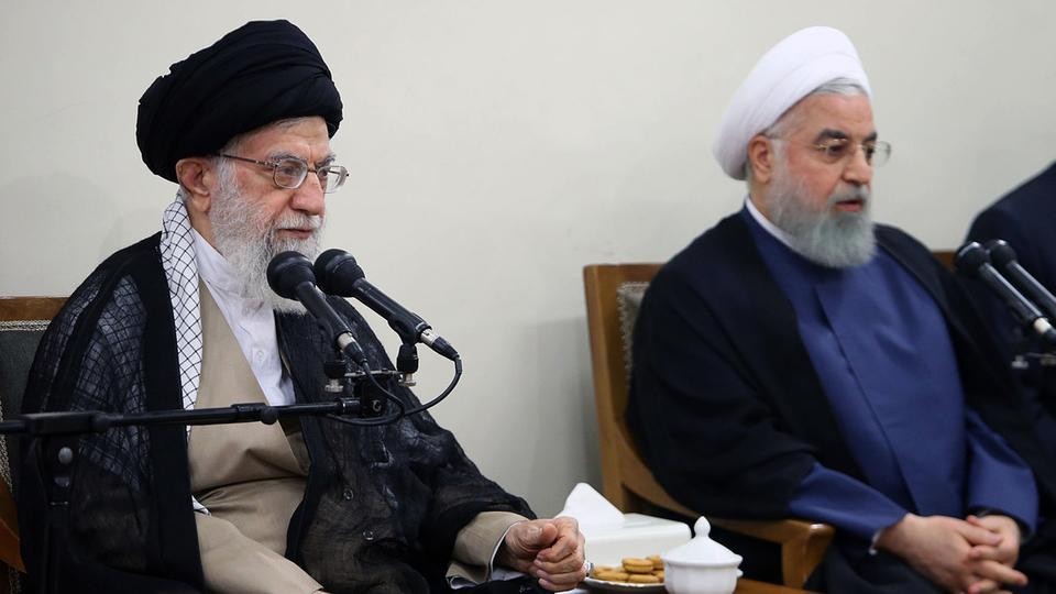 "إلغاء الإعفاءات الأمريكية" تؤدي إلى انقسامات داخل القيادة الإيرانية