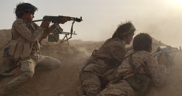 الجيش الوطني تستهدف طقما عسكريا يقل حوثيين في محافظة إب