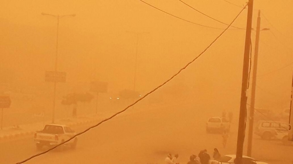 العاصفة الرملية تمتد الى محافظة شبوة