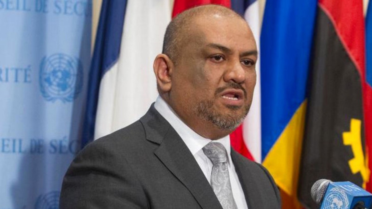 وزير الخارجية يؤكد أن بلادنا ستواجه تهديد مليشيا الحوثي للملاحة