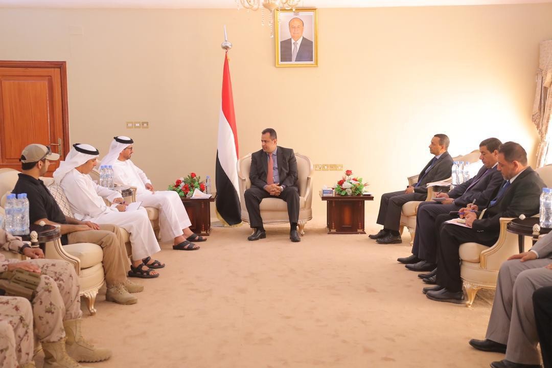 رئيس الوزراء: التضحيات الإماراتية في اليمن ستظل محط تقدير واعتزاز كافة أبناء الشعب اليمني