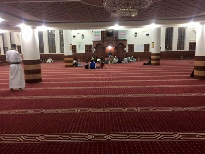 "صور" لأول مرة في التاريخ، مساجد العاصمة صنعاء خالية من المصلين