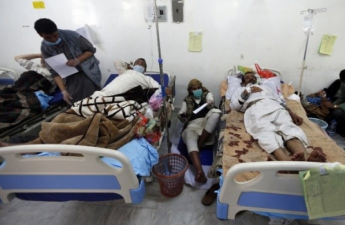 مليون شخص و 100 الف من الحوامل في اليمن مهددون بالكوليرا