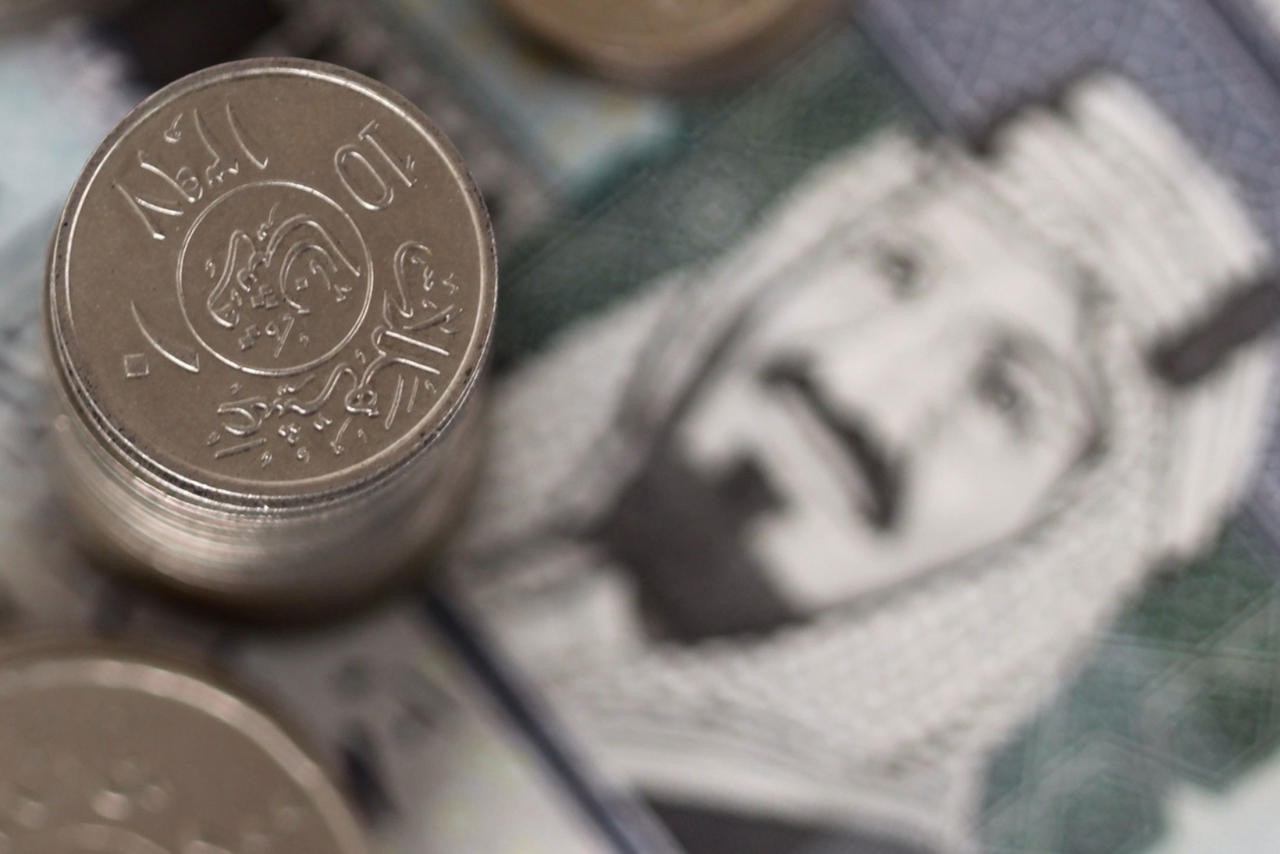 تقليص مزايا الموظفين في السعودية يوفر 79 مليار ريال
